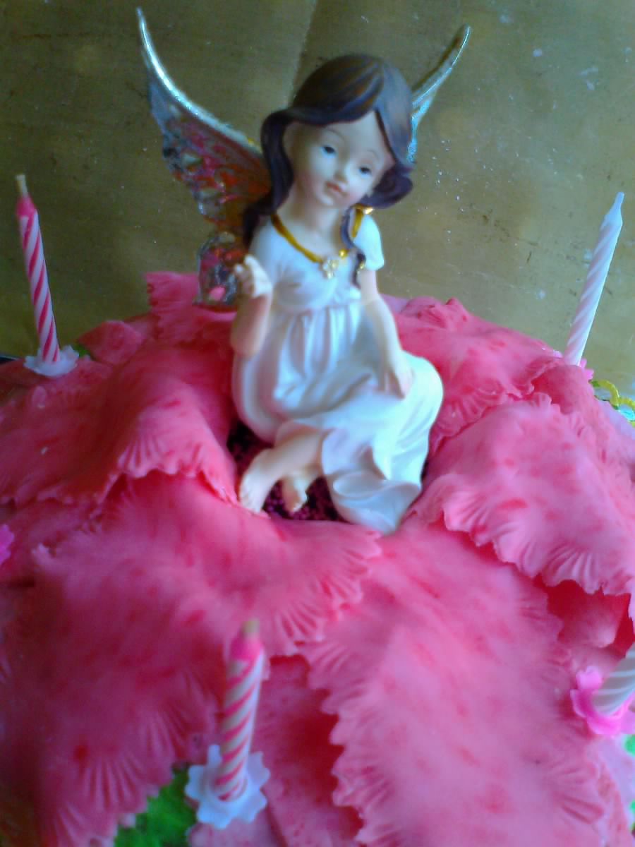991578403_FullSize